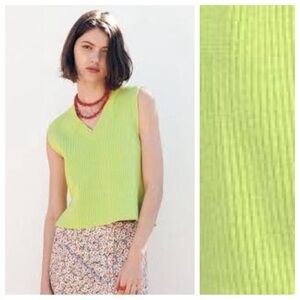 NWT. Zara Lime Green Ribbed Knit Sleeveless Vest with V-neckline. Size S.
